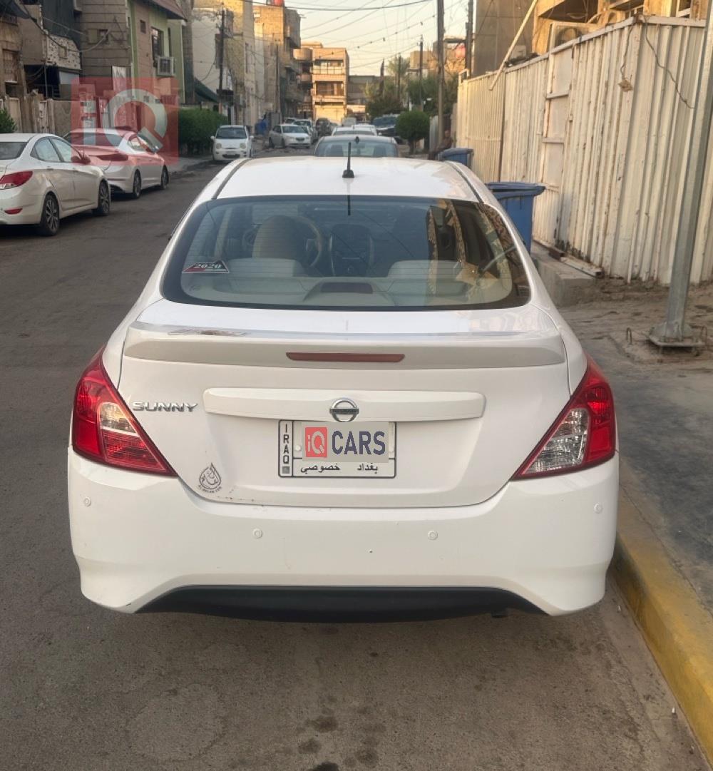 نيسان صني